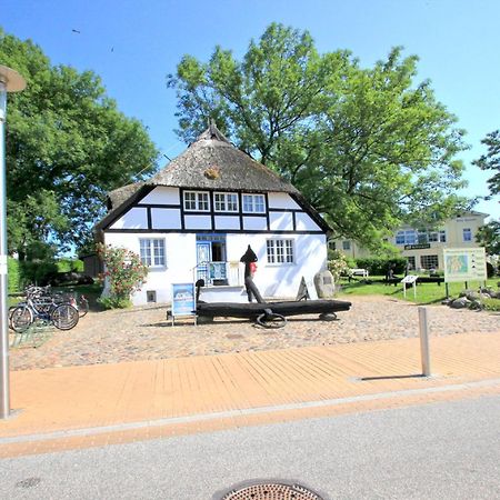 Fewo Mit Meerblick, Gratis Nutzung Vom Ahoi Erlebnisbad Und Sauna In Sellin - Haus Blick Zur See Fewo 11 Goehren  Exteriör bild