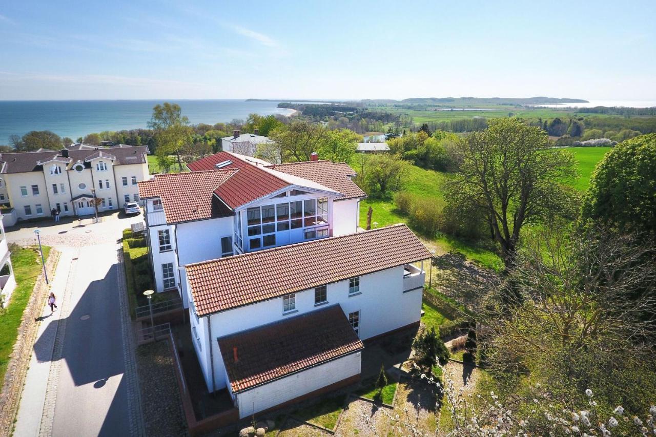 Fewo Mit Meerblick, Gratis Nutzung Vom Ahoi Erlebnisbad Und Sauna In Sellin - Haus Blick Zur See Fewo 11 Goehren  Exteriör bild